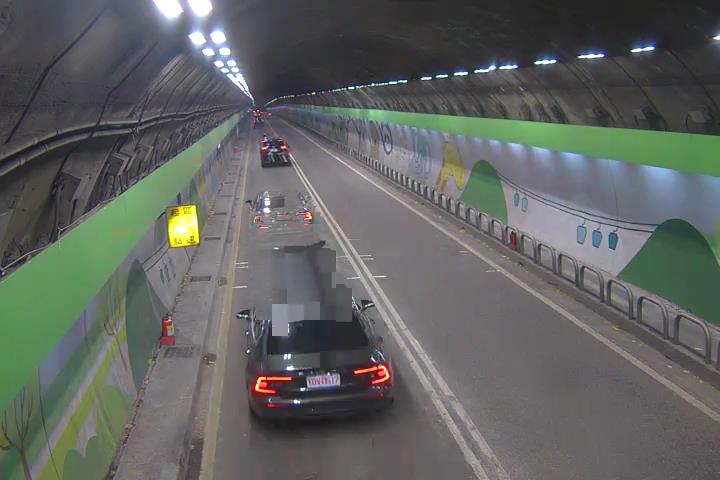 210-辛亥隧道往市區入口0K+7M 116台灣台北市文山區辛亥路四段21巷58號 即時監視器 路況監視器 即時路況影像
