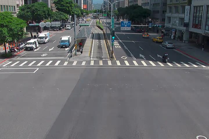 313-松江路與長安東路口 cctv 監視器 即時交通資訊